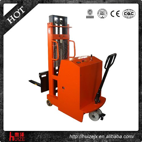 半電動堆高車(配重式) 半電動堆高車(配重式)