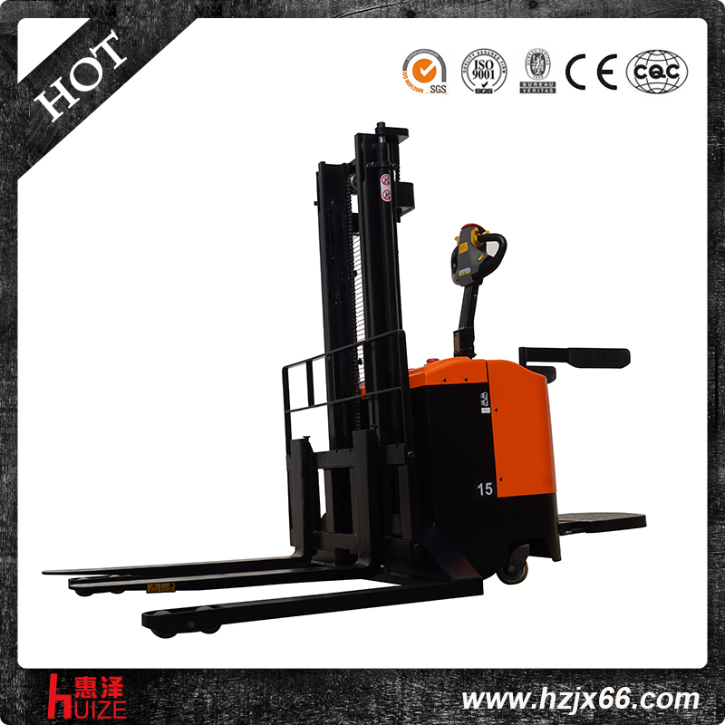 寬腿型全電動(dòng)堆高車 寬腿型全電動(dòng)堆高車